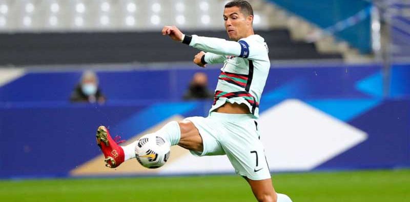 ronaldo-tests-positive-for-covid-19