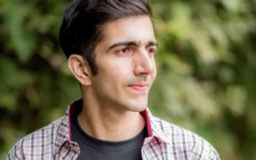 Hassan-Ahmed-Deaf-vlogger-tv-host-pakistan-first