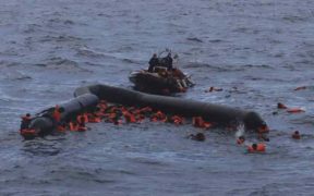 Tunisian-coast-migrants