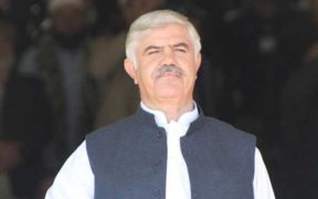 cm-mahmood-khan-says-kp-govt-to-reconstruct-hindu-shrine