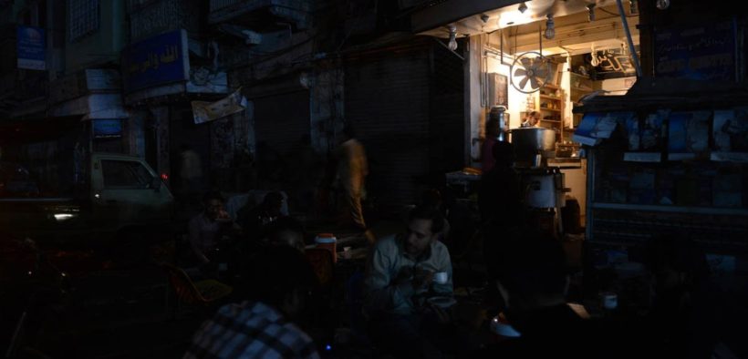 In Sujawal, residents have been without electricity for 16 hours.