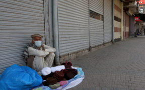 Pakistan declares an Eid holiday lockdown as virus cases ascend.