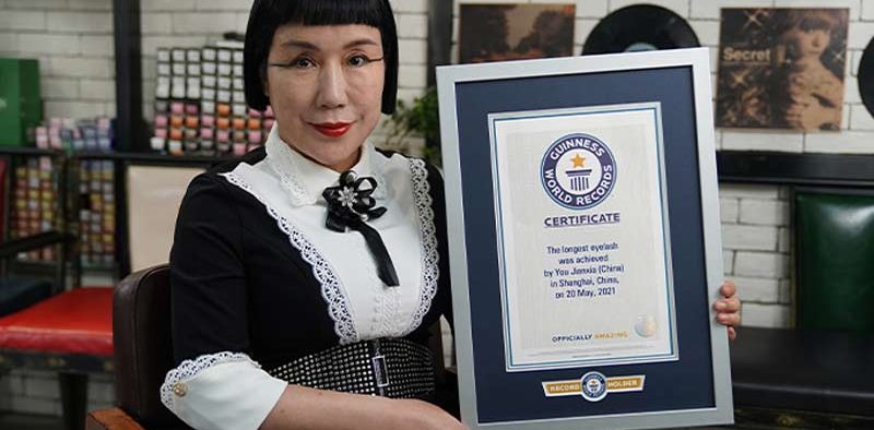 World Record Woman With The Longest Eyelashes Rangeinn