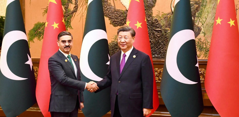 Kakar to Xi: "Pakistan blindly trusts China"