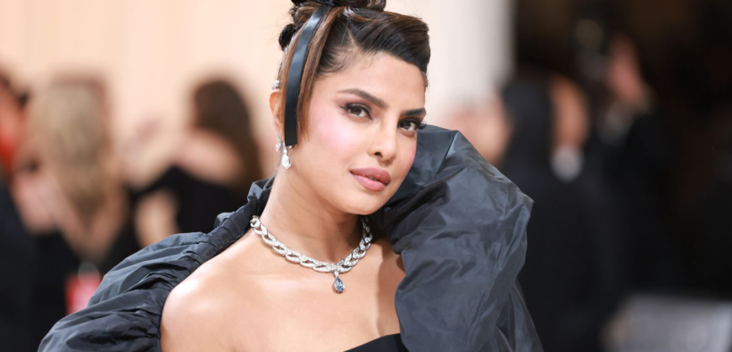 Priyanka Chopra will play Ranveer Singh's opposite in "Don 3"