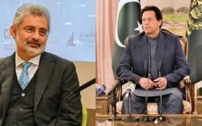 Imran draws CJP Isa's attention to the "victimization" of PTI