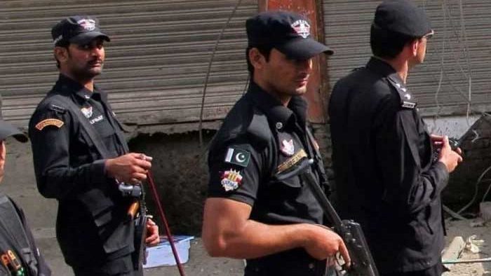 At least three security personnel martyred in K-P attacks