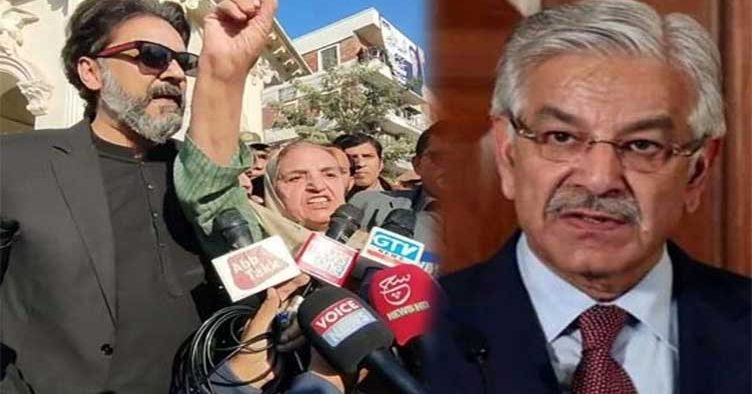 Khawaja Asif serves Usman Dar's mother with a Rs. 1 billion defamation notice