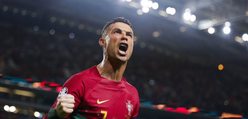 A Portugal colleague asserts that Cristiano Ronaldo is well "past his prime"