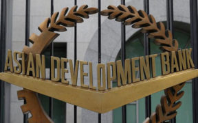 ADB and Pakistan finalise $1.2 billion in loan agreements