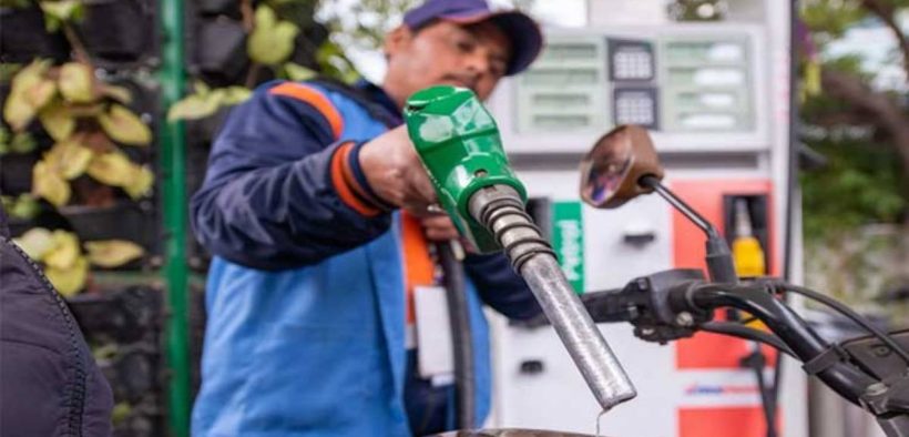 The government lowered the price of fuel by Rs. 14 and the HSD by Rs. 13.50 a liter