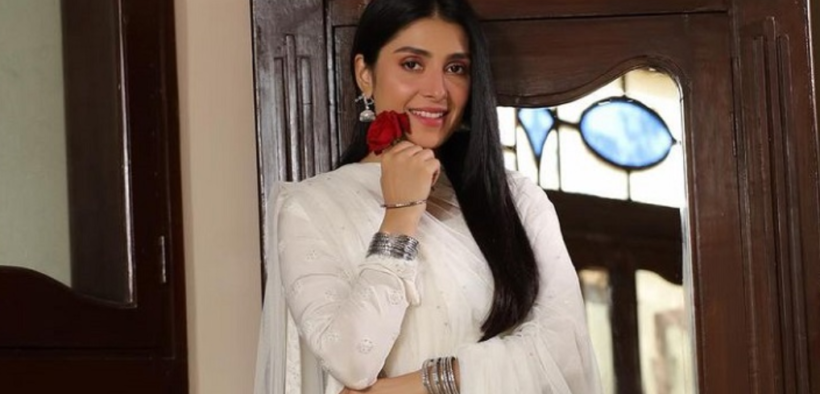 Jaan-e-Jahan Unveiled Ayeza Khan's All-White Anarkali BTS Magic