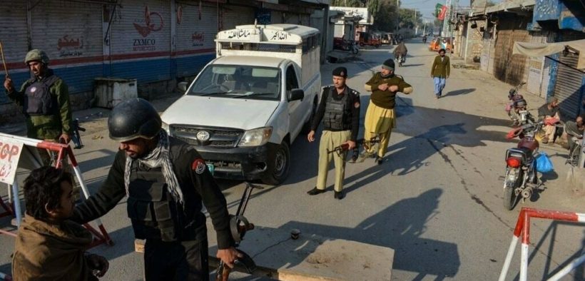 Fear Mars Elections in Pakistan as four police officers are killed in DI Khan
