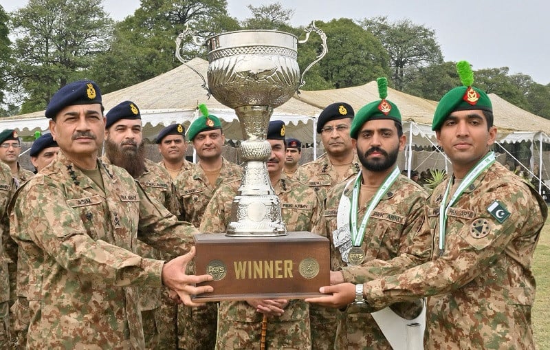 COAS gave away individual and team awards to the participants of the exercise. PHOTO: ISPR 