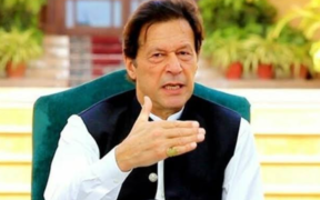 Imran Khan demands that Pakistan's IMF financing be stopped