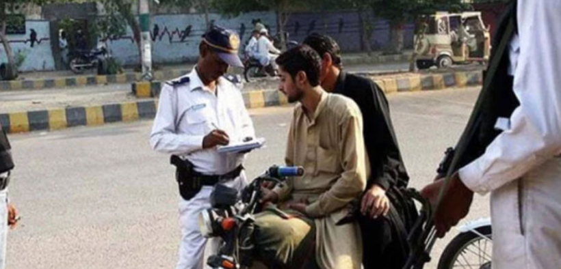 Karachi Traffic Police Meeting DIG Directives for Traffic Flow & Safety