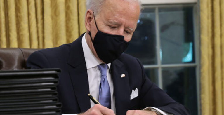 Critical Talks Biden to Meet Dems and GOP on Funding and National Security Bill