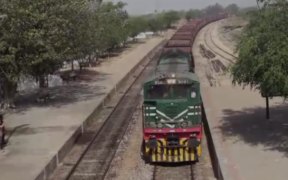 Pakistan Railways Runs the Longest and Heaviest Freight Train