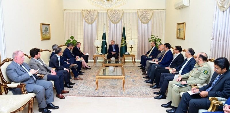 PM meets with Barrick Gold delegation; Reko Diq feasibility report is due by year's end