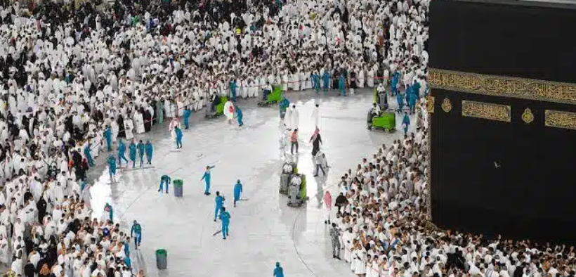 Millions Flock to Masjid al-Haram Ramadan's Spiritual Magnitude Unveiled