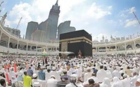 Ramadan Umrah 8 Million Pilgrims' Journey Revealed by Ministry