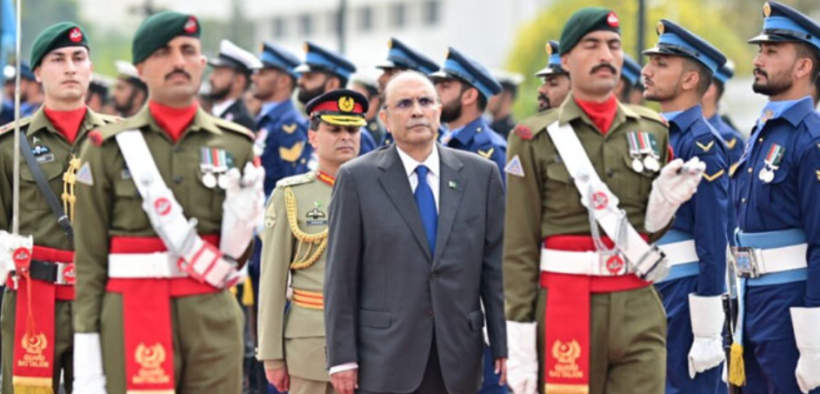 Zardari's Inauguration Armed Forces Honor & International Congrat
