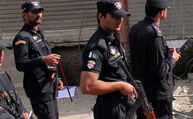 Small kid among seven killed in an ambush by a customs squad in DI Khan