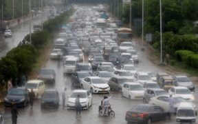 On April 17 and 18, Karachi is predicted to have further rains