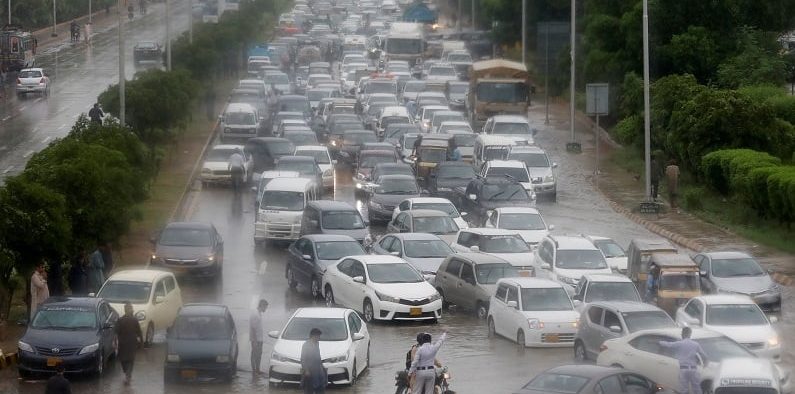 On April 17 and 18, Karachi is predicted to have further rains