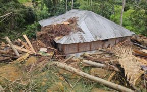 A landslide in a remote community in Papua New Guinea kills almost 2,000 people