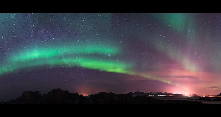 Rare Northern Lights Spectacle UK & US States Prepare for Mesmerizing Weekend