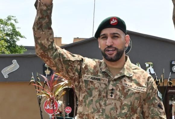 Pakistan Army Captain honorary rank conferred to boxing icon Amir Khan