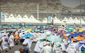 Hajj 2024 Begins Pilgrims Arrive in Mina Prepare for Sacred Rituals