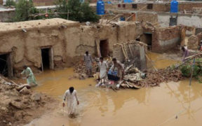 Heavy Rains in Dera Bugti 2 Dead 20 Injured