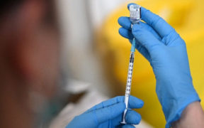Moderna Accelerates H5N1 Bird Flu Vaccine Development with U.S Funding