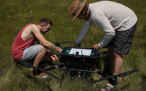 Ukraine Deploys AI Drone Swarms to Overcome Russian Jamming