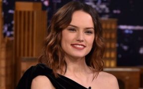 Daisy Ridley Reveals Graves Disease Diagnosis After Magpie Role