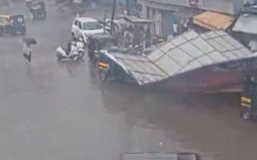 Wooden Billboard Collapse at Sahajanand Chowk No Injuries, KDMC to Take Action