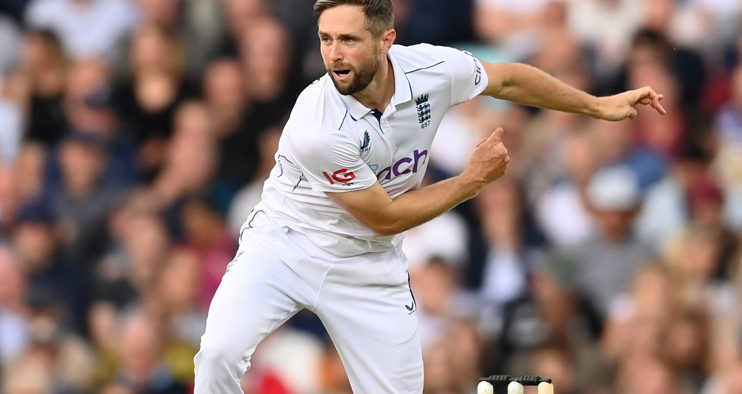 Chris Woakes Shifts Gears Mid-Overs From Spin Surprise to Crucial Wicket in England