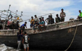 11 Dead After Overloaded Boat Sinks in Southern Myanmar Rescue Efforts Ongoing