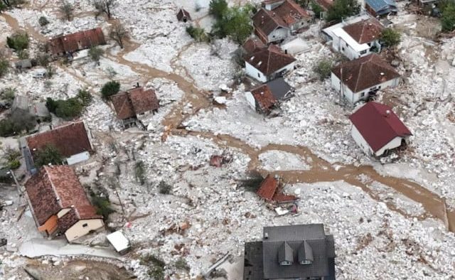 Death toll from floods in Bosnia reaches 19