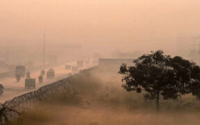 Lahore Fines 26,000+ Vehicles in Smog Crackdown