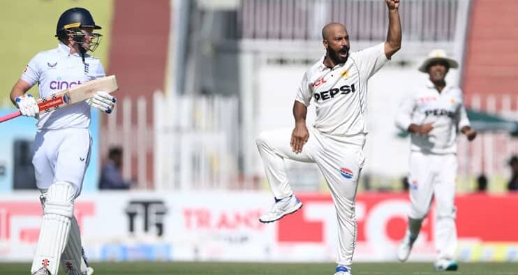 Sajid Khan's Six-Wicket Haul Leads Pakistan to Victory Over England