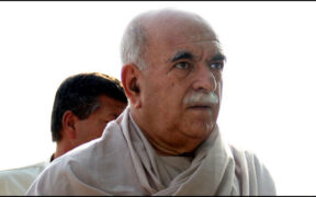 Achakzai Calls for Constitutional Supremacy Amid Pakistan's Crisis