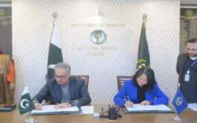 ADB Grants $200M Loan to Strengthen Pakistan's Social Protection