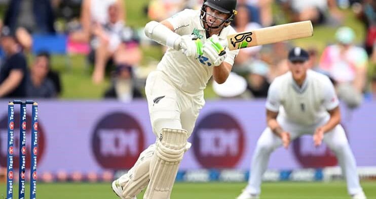 England Fight Back as Santner Shines