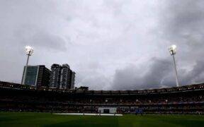 Rain Disrupts Day 1 Australia at 28-0 After Delayed Play in Gabba Test