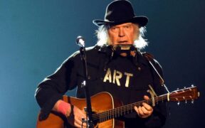 Neil Young Returns to Glastonbury After Festival Dispute with BBC