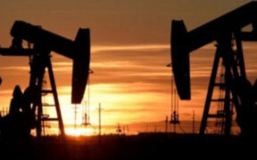 Oil Prices Drop as Inventories Rise