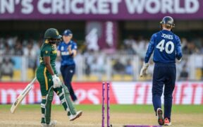 England Beat South Africa in WWC Opener